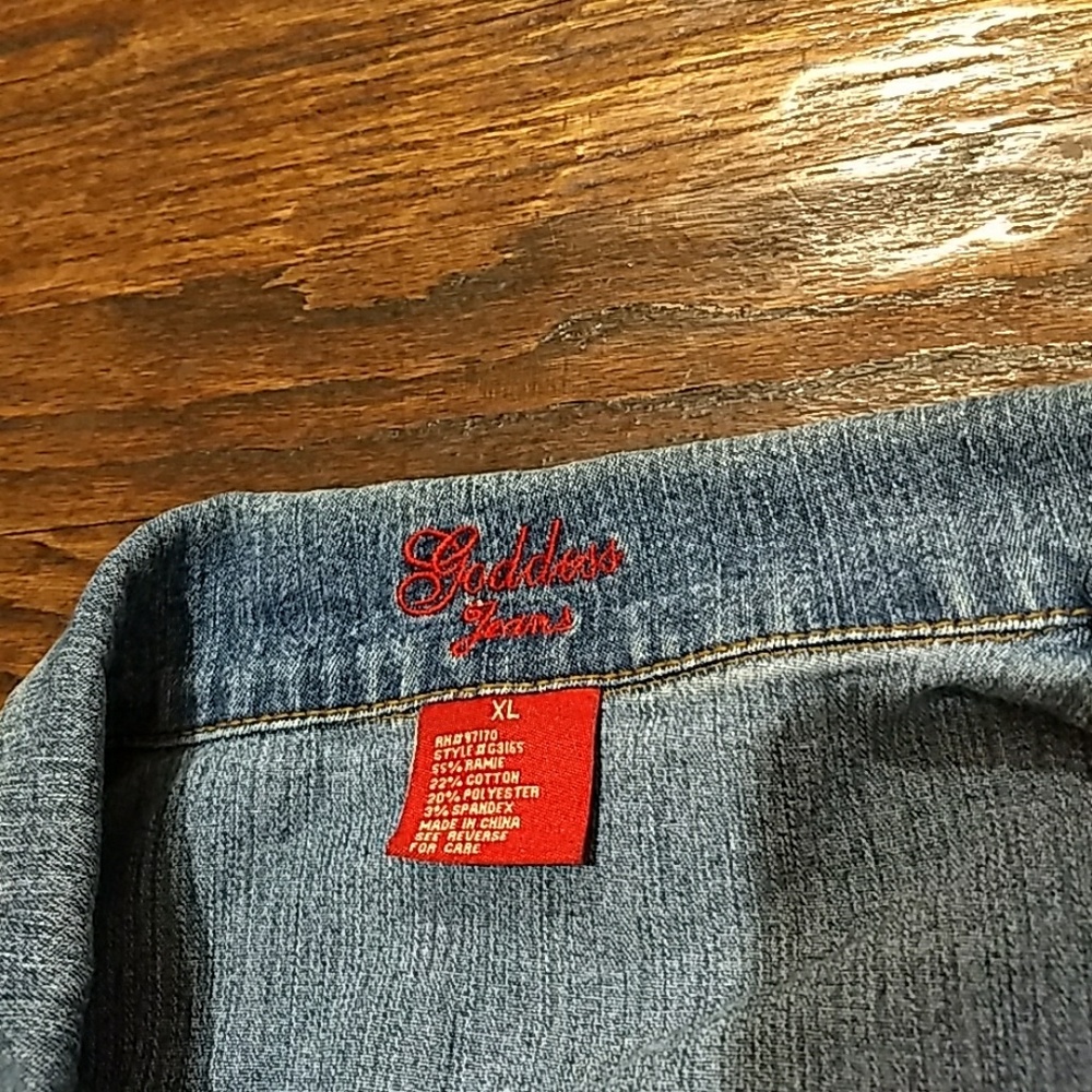 FINAL PRICE❤️‍🔥2.pc set mini skirt and goddess.jeans mini jacket - Picture 3 of 8